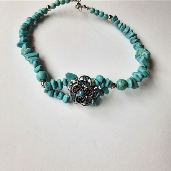 Faux Turquoise Beaded Metal Flower Choker Necklace Bracelet Set Southwestern - Picture 2 of 9